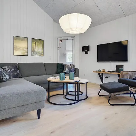 Awesome In Vaeggerlose With Sauna Feriehus Bøtø By